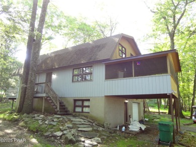 LARGE LAKE WALLENPAUPACK HOME WITH GOLF COURSE VIEWS IN on Paupack Hills Golf and Country Club in Pennsylvania - for sale on GolfHomes.com, golf home, golf lot