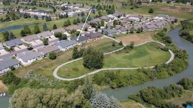 Offered is a 3-bedroom, 3-bathroom townhome with 2,592 square on Village Greens Golf Club in Montana - for sale on GolfHomes.com, golf home, golf lot