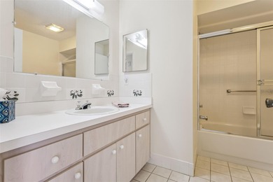 One or more photo(s) has been virtually staged. This inviting on The Links of Spruce Creek in Florida - for sale on GolfHomes.com, golf home, golf lot