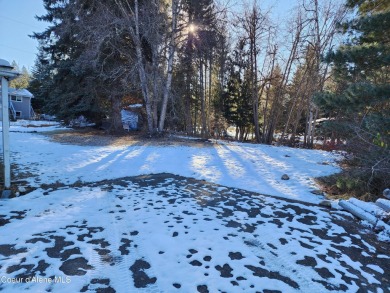 This home sits above the golf course in the ever-popular city of on Pinehurst Golf Course in Idaho - for sale on GolfHomes.com, golf home, golf lot