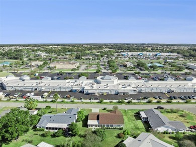 One or more photo(s) has been virtually staged. This inviting on The Links of Spruce Creek in Florida - for sale on GolfHomes.com, golf home, golf lot