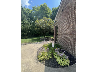 308 Ironwood Circle-First time on the market, this is a stunning on Houston Oaks Golf Course in Kentucky - for sale on GolfHomes.com, golf home, golf lot
