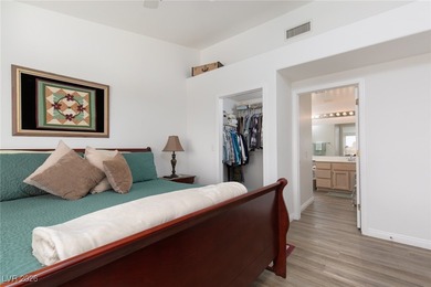 Welcome home to this cozy 2-bedroom, 2-bath townhome nestled in on Highland Falls Golf Club in Nevada - for sale on GolfHomes.com, golf home, golf lot