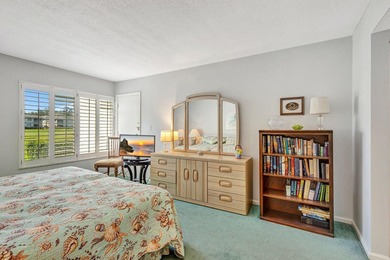 Welcome to Paradise! This 2 bedroom, 2 bath condo has great golf on Ocean Village Golf Course in Florida - for sale on GolfHomes.com, golf home, golf lot