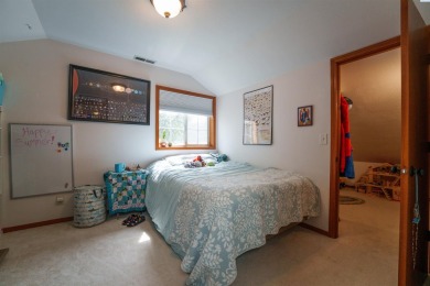 MLS# 285202 Welcome to 2929 S Ledbetter Place--an elegant and on Canyon Lakes Golf Course in Washington - for sale on GolfHomes.com, golf home, golf lot