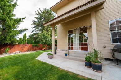 MLS# 285202 Welcome to 2929 S Ledbetter Place--an elegant and on Canyon Lakes Golf Course in Washington - for sale on GolfHomes.com, golf home, golf lot