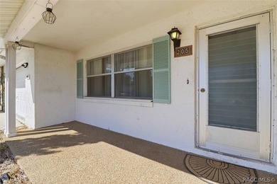 This is a wonderful opportunity to own a home just off Forest on Brentwood Farms Golf Club in Florida - for sale on GolfHomes.com, golf home, golf lot