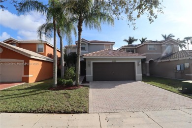 PRISTINE SILVER SHORES GATED TWO STORY CONTEMPORARY 3 BEDROOM 2 on Grand Palms Hotel and Golf Resort in Florida - for sale on GolfHomes.com, golf home, golf lot