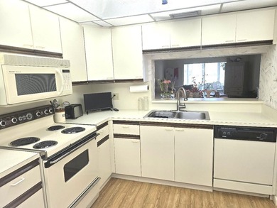 GROUND FLOOR 2/2 LUXURY UNIT IN SOUGHT AFTER ARUBA W/ GOLF on  in Florida - for sale on GolfHomes.com, golf home, golf lot