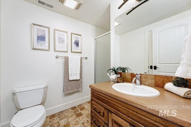 A spacious home backing to Quail Hollow Golf Course! Enjoy on Quail Hollow Golf Club in Idaho - for sale on GolfHomes.com, golf home, golf lot