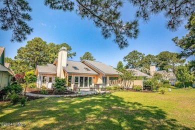 Great opportunity to own an adorable cottage with over 1,500 on Dataw Island Club in South Carolina - for sale on GolfHomes.com, golf home, golf lot