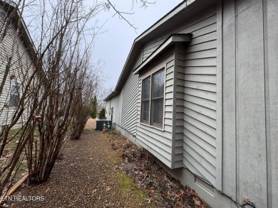 This 3 bedroom, 2.5 bathroom west-facing ranch home in the on Stonehenge Golf Course in Tennessee - for sale on GolfHomes.com, golf home, golf lot