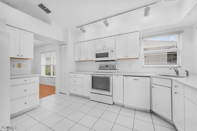 Beautiful Updated 3-bedroom 2 bath single family home, New Roof on Villages of Country Creek Golf Course in Florida - for sale on GolfHomes.com, golf home, golf lot