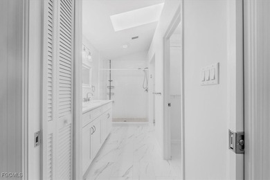 Beautiful Updated 3-bedroom 2 bath single family home, New Roof on Villages of Country Creek Golf Course in Florida - for sale on GolfHomes.com, golf home, golf lot