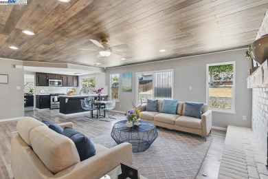Welcome to 305 Granite Cir, a wonderful home off Bluerock area on Lone Tree Golf Course in California - for sale on GolfHomes.com, golf home, golf lot