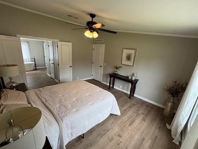 This is a newly remodeled mobile home in Horseshoe Bend Air Park on Horseshoe Bend Country Club in Texas - for sale on GolfHomes.com, golf home, golf lot