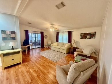 Home is located in Water Oak Country Club Estates in Lady Lake on Water Oak Country Club Estates in Florida - for sale on GolfHomes.com, golf home, golf lot