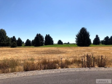 Beautiful property backed up against the golf course by the 13th on Blackfoot Municipal Golf Course in Idaho - for sale on GolfHomes.com, golf home, golf lot