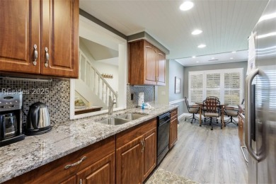 True townhouse with no one above or below you. Nicely remodeled on Shipyard Golf Club in South Carolina - for sale on GolfHomes.com, golf home, golf lot