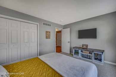 Enjoy maintenance free living in this beautiful 3 bed 2 bath on Sand Springs Country Club in Pennsylvania - for sale on GolfHomes.com, golf home, golf lot