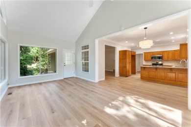 Looking for a home right by the nationally recognized bike on Bella Vista - Metfield Golf Complex and Country Club in Arkansas - for sale on GolfHomes.com, golf home, golf lot