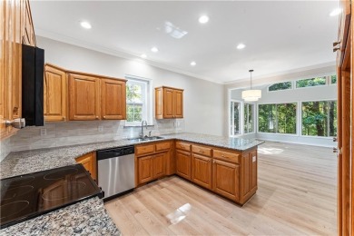 Looking for a home right by the nationally recognized bike on Bella Vista - Metfield Golf Complex and Country Club in Arkansas - for sale on GolfHomes.com, golf home, golf lot