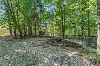 Looking for a home right by the nationally recognized bike on Bella Vista - Metfield Golf Complex and Country Club in Arkansas - for sale on GolfHomes.com, golf home, golf lot