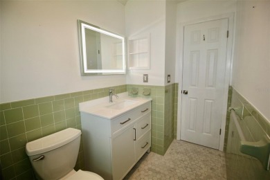 **MAINLANDS OF TAMARAC BY THE GULF SHOWPLACE** Beautifully on Mainlands Golf Club in Florida - for sale on GolfHomes.com, golf home, golf lot