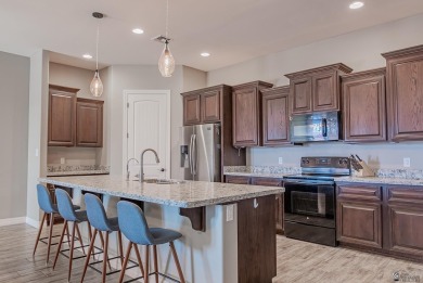 Mountain view home situated in the stunning Ravines and on Las Barrancas Golf Course in Arizona - for sale on GolfHomes.com, golf home, golf lot