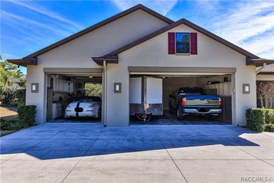 This stunning Move-In Ready 4-bedroom 2-bath POOL home was built on Sugarmill Woods Golf and Country Club in Florida - for sale on GolfHomes.com, golf home, golf lot