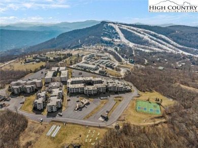 Enjoy long range views from this very affordable turnkey unit on Beech Mountain Club in North Carolina - for sale on GolfHomes.com, golf home, golf lot