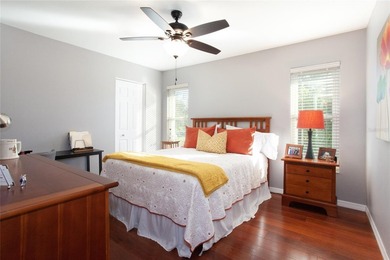 This newly remodeled 2 bedroom, 2 bath, 1 car garage villa is on Highland Lakes Executive Golf Course in Florida - for sale on GolfHomes.com, golf home, golf lot