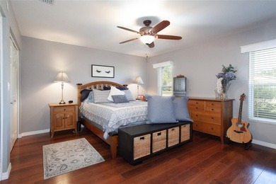 This newly remodeled 2 bedroom, 2 bath, 1 car garage villa is on Highland Lakes Executive Golf Course in Florida - for sale on GolfHomes.com, golf home, golf lot