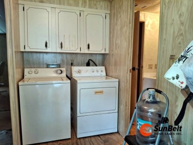 Handyman Special! 2BR/2BA | Spacious Fixer-Upper in Rolling on Rolling Greens Executive Golf Community in Florida - for sale on GolfHomes.com, golf home, golf lot