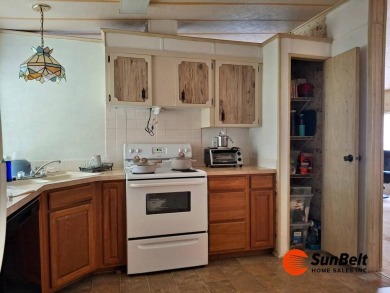 Handyman Special! 2BR/2BA | Spacious Fixer-Upper in Rolling on Rolling Greens Executive Golf Community in Florida - for sale on GolfHomes.com, golf home, golf lot