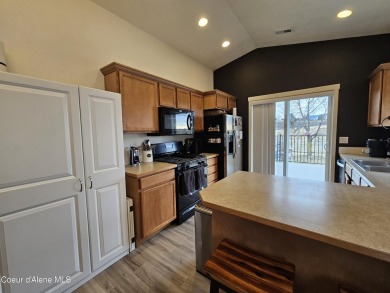 Back on the market at no-fault to seller. Welcome to Grayling on Prairie Falls Golf Club in Idaho - for sale on GolfHomes.com, golf home, golf lot
