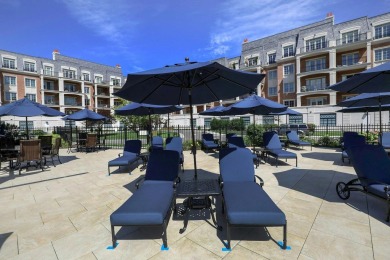 Utmost elegance meets ultra-spaciousness in this rare gem of a on North Hills Country Club in New York - for sale on GolfHomes.com, golf home, golf lot
