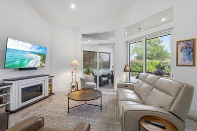 Airy, bright, open-concept 3BR/2.5BA patio home beautifully on Harbour Ridge Yacht and Country Club in Florida - for sale on GolfHomes.com, golf home, golf lot