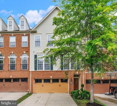 This Generous Town Home boasts over 3300 square feet of living on Lake Presidential Golf Club in Maryland - for sale on GolfHomes.com, golf home, golf lot