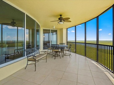 THIS LUXURIOUS CONDOMINIUM ON THE 18TH FLOOR OFFERS STUNNING on Hammock Bay in Florida - for sale on GolfHomes.com, golf home, golf lot