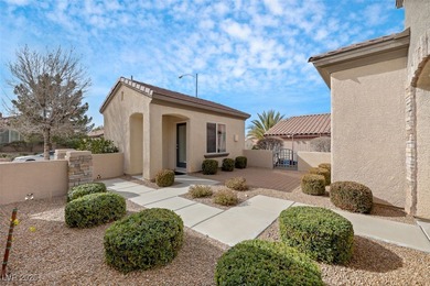 Popular Lincoln model with casita. Original owner; lightly used on Revere Golf Club in Nevada - for sale on GolfHomes.com, golf home, golf lot