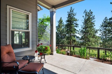 Exquisite Modern Retreat on Rivers Edge Golf CourseExperience on Rivers Edge Golf Resort in Oregon - for sale on GolfHomes.com, golf home, golf lot