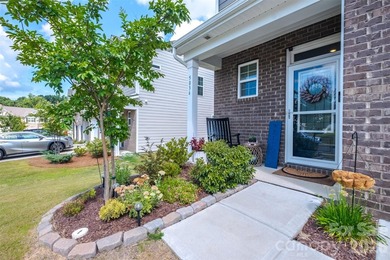 Immaculate End-Unit townhome in the sought-after Windhaven on Tega Cay Golf Club in South Carolina - for sale on GolfHomes.com, golf home, golf lot