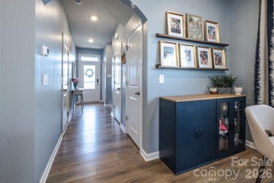 Immaculate End-Unit townhome in the sought-after Windhaven on Tega Cay Golf Club in South Carolina - for sale on GolfHomes.com, golf home, golf lot