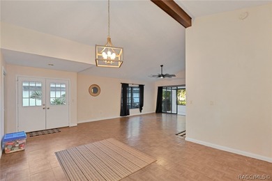 Updated and freshly painted cottage style home with 2 nice size on Sugarmill Woods Golf and Country Club in Florida - for sale on GolfHomes.com, golf home, golf lot