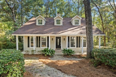 **Beautifully Renovated 3-Bedroom Home with Resort-Style on Lake Forest Yacht and Country Club in Alabama - for sale on GolfHomes.com, golf home, golf lot