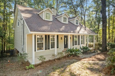 **Beautifully Renovated 3-Bedroom Home with Resort-Style on Lake Forest Yacht and Country Club in Alabama - for sale on GolfHomes.com, golf home, golf lot