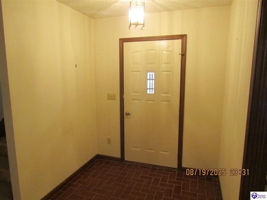 This is a completely refreshed home on the golf course in Doe on Doe Valley Country Club in Kentucky - for sale on GolfHomes.com, golf home, golf lot