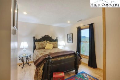 Sunset views, solar power, and space for everyone--this on Mountain Aire Golf Course in North Carolina - for sale on GolfHomes.com, golf home, golf lot