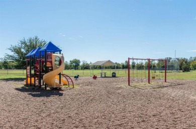 Love playing golf? Love the lake? Or both? Then this lot is for on The Club At Runaway Bay in Texas - for sale on GolfHomes.com, golf home, golf lot
